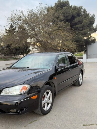 Nissan Maxima-5