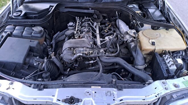 Mercedes C 200-8