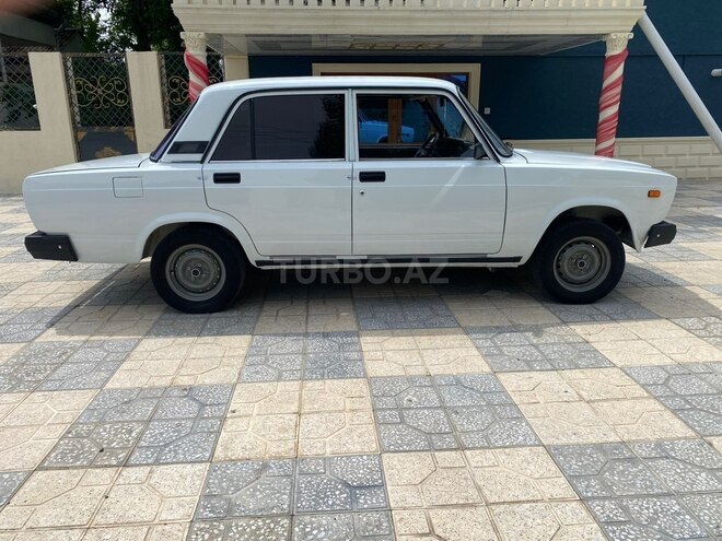 LADA (VAZ) 2107-7