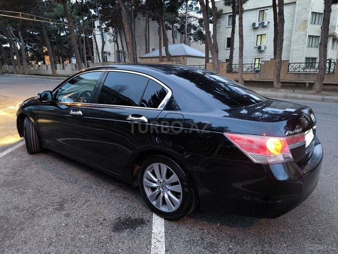 Honda Accord-12