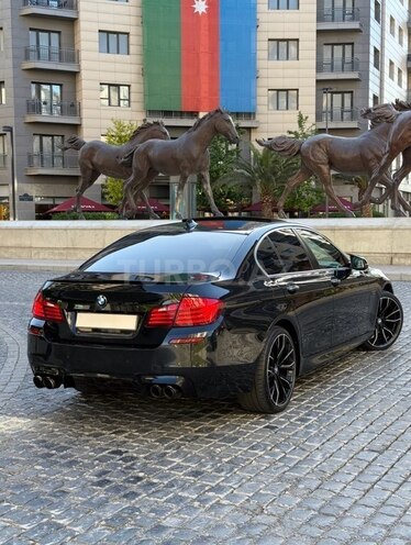 BMW 528-9