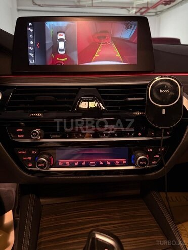 BMW 530-12