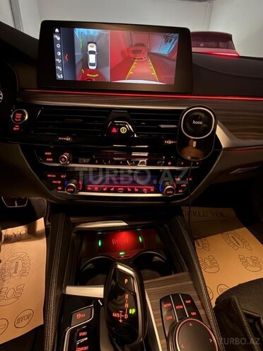 BMW 530-13