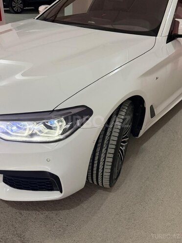 BMW 530-8