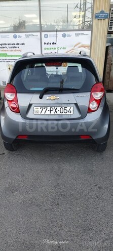 Chevrolet Spark-2