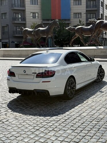 BMW 528-12