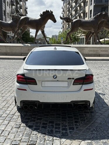 BMW 528-13