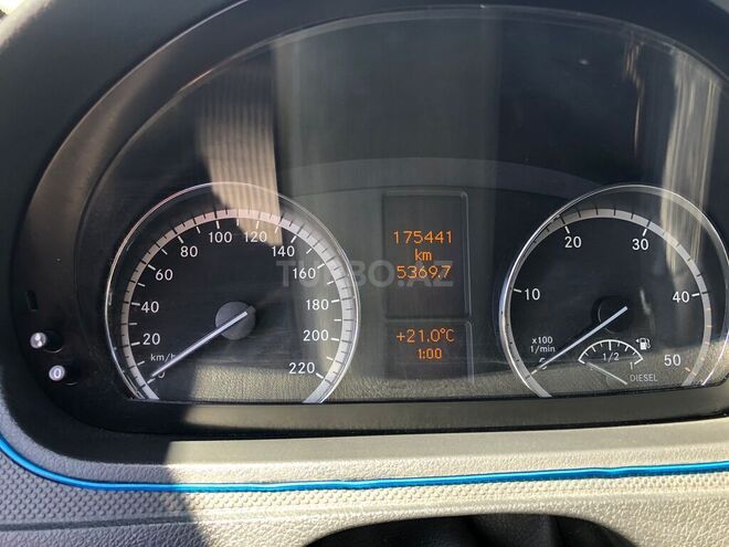 Mercedes Vito-14