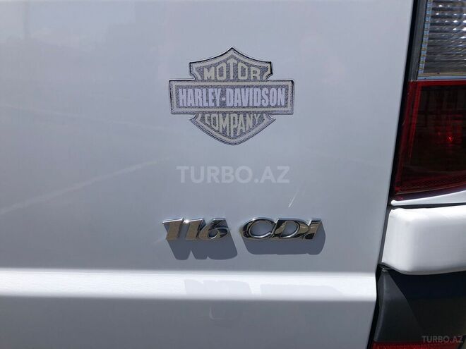 Mercedes Vito-12