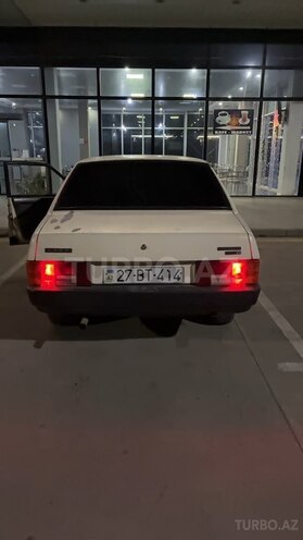 LADA (VAZ) 21099-4