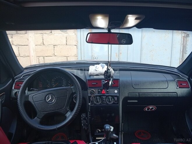 Mercedes C 180-2