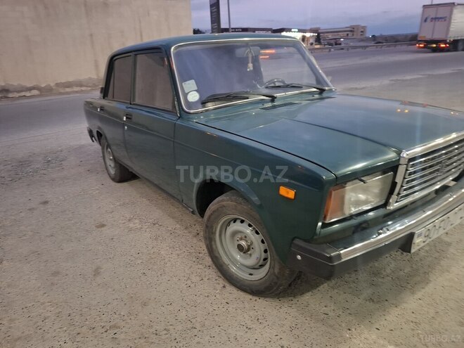 LADA (VAZ) 2107-4