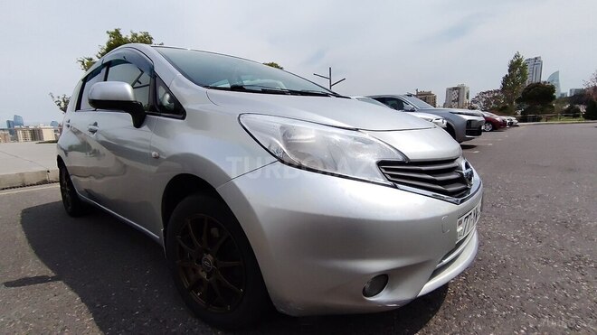 Nissan Note-9