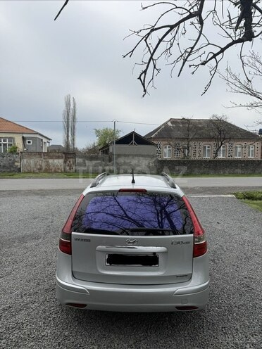Hyundai i30-2