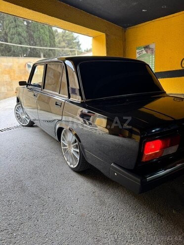 LADA (VAZ) 2107-5
