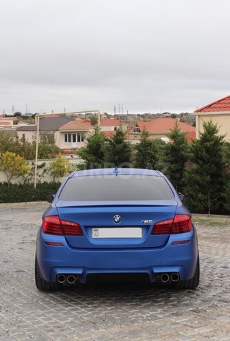 BMW M5-3