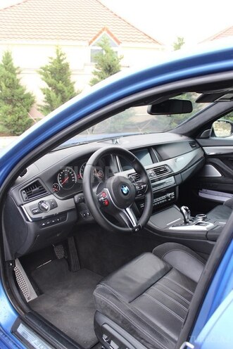 BMW M5-8