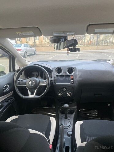 Nissan Note-7