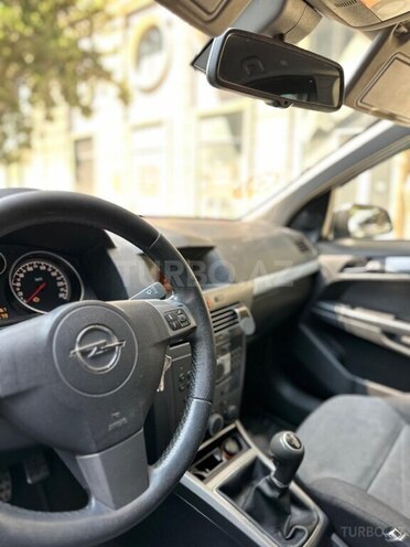 Opel Astra-4