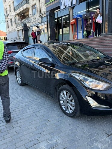 Hyundai Avante-4
