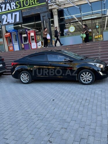 Hyundai Avante-12