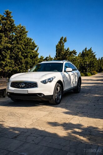 Infiniti FX35-4