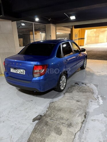 LADA (VAZ) Granta-11