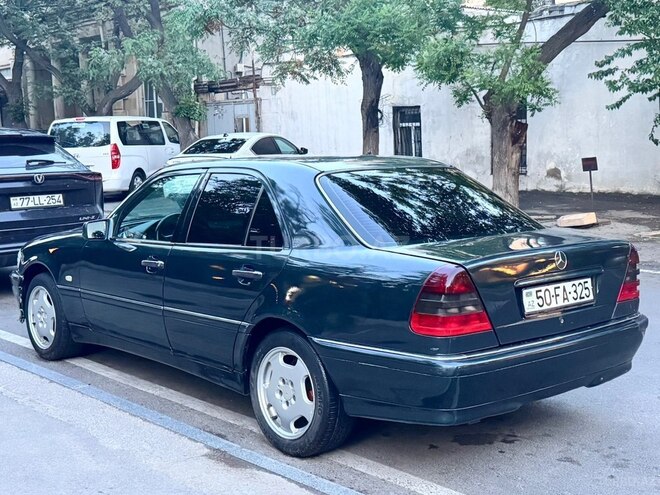 Mercedes C 180-5