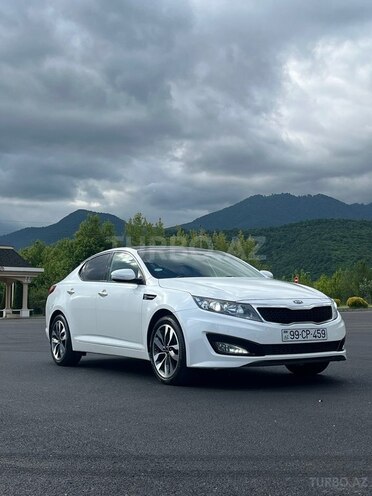 Kia Optima-2