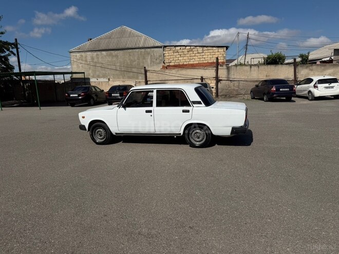 LADA (VAZ) 2107-6