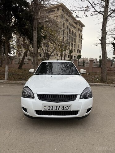 LADA (VAZ) Priora-1