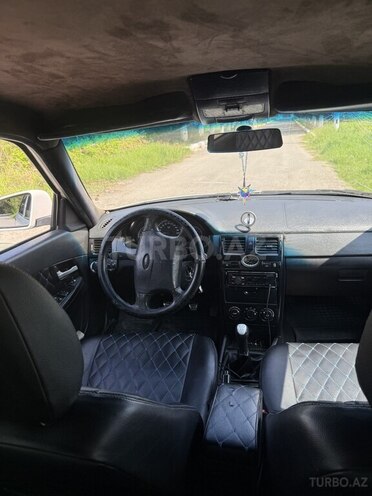 LADA (VAZ) Priora-8