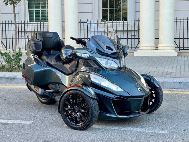 Can-Am Spyder RT-3
