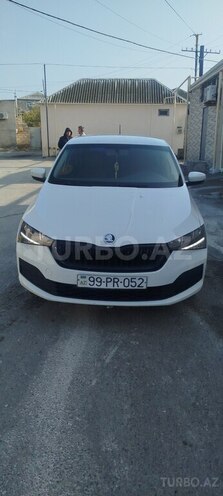 Skoda Rapid-1