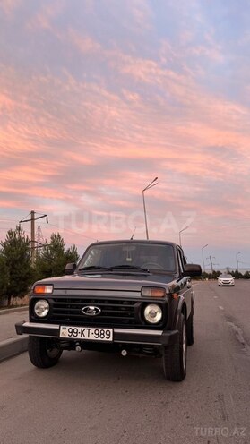 LADA (VAZ) Niva-3