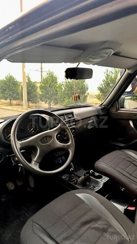 LADA (VAZ) Niva-12