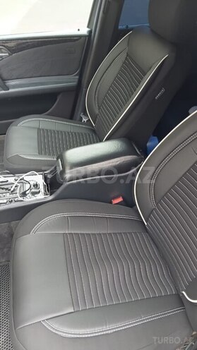 Mercedes 200-15