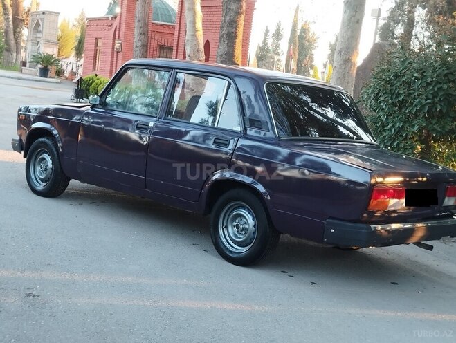 LADA (VAZ) 2107-6