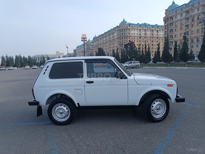 LADA (VAZ) Niva-7