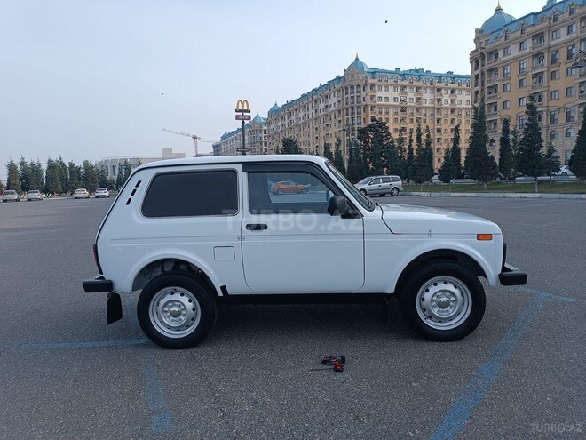 LADA (VAZ) Niva-3
