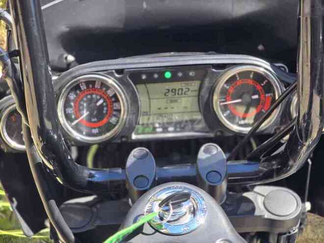 Kawasaki VN 1700 Vulcan-10