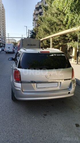Opel Astra-2