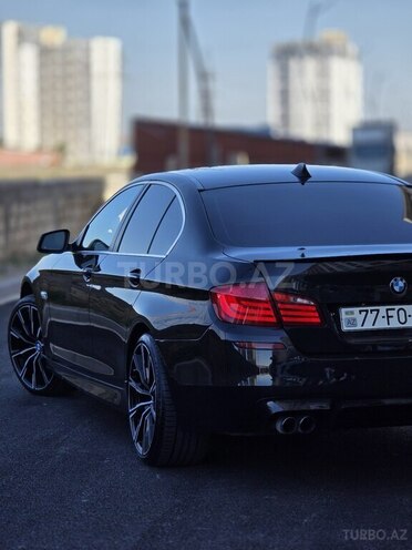 BMW 528-2