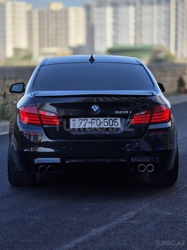 BMW 528-3