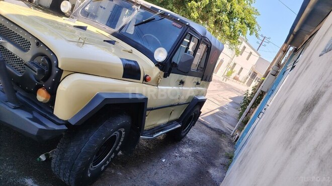UAZ 469-5