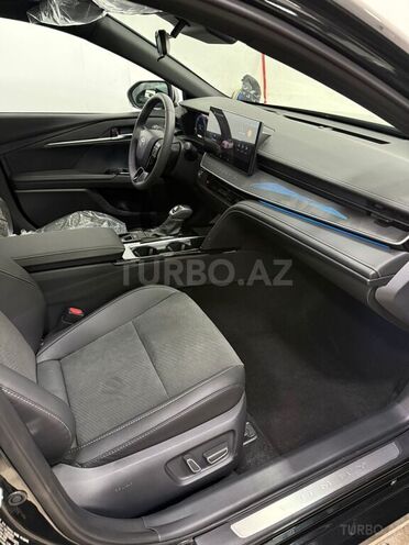Toyota Camry-12