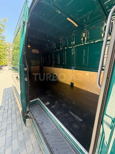 Mercedes Sprinter 516-12