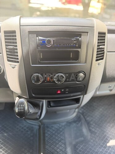 Mercedes Sprinter 516-18