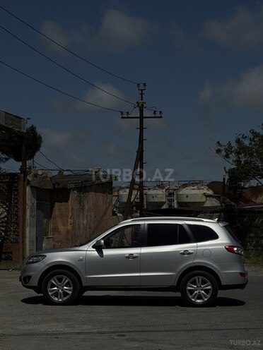 Hyundai Santa Fe-7