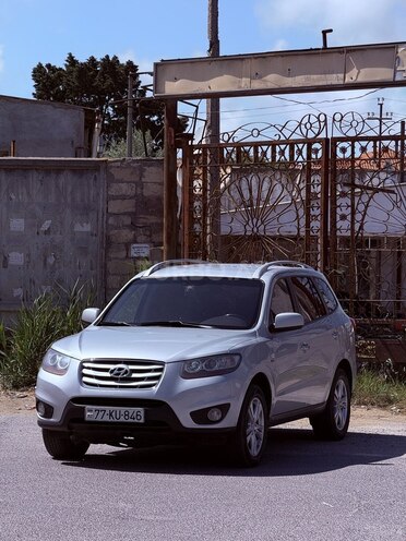 Hyundai Santa Fe-3
